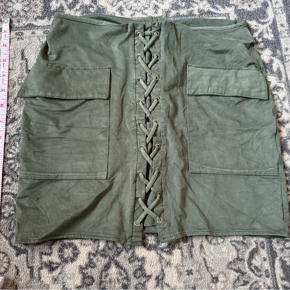 Guess Green Pencil Mini Skirt with Tie Front